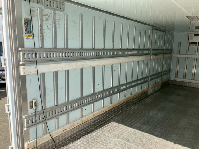 日野 レンジャー 2KG-FD2ABG(2WD)の写真16