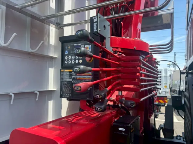 日野 プロフィア 2DG-FS1AHCの写真15