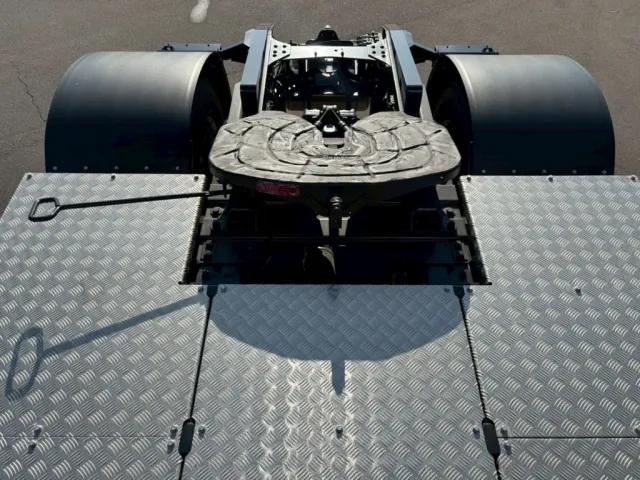 踊り場の状態です。|三菱 スーパーグレート 2RG-FP84VERの写真10