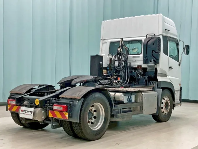 UDトラックス クオン 2PG-GK5AADの写真4