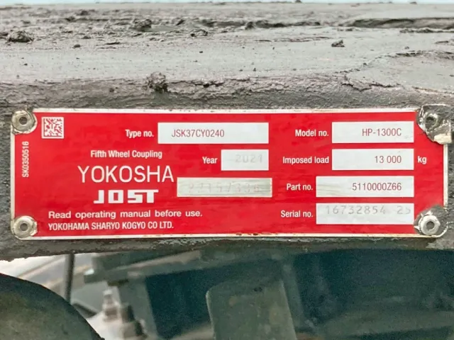 カプラのプレートです。|UDトラックス クオン 2PG-GK5AADの写真15