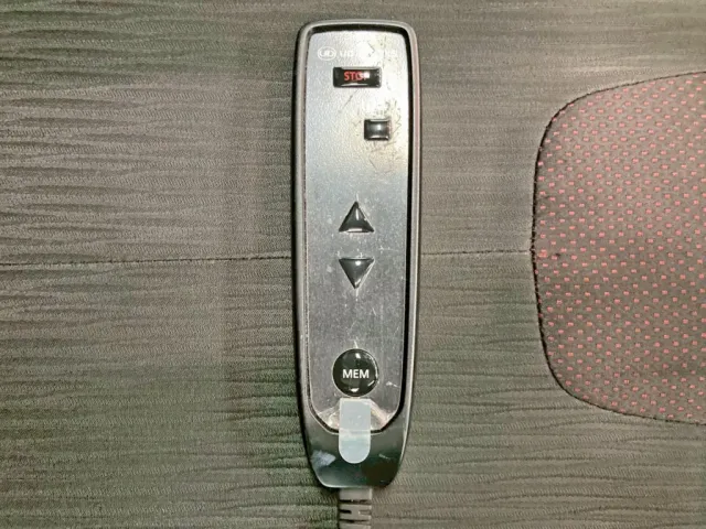 エアサスのコントローラーです。|UDトラックス クオン 2PG-GK5AADの写真21