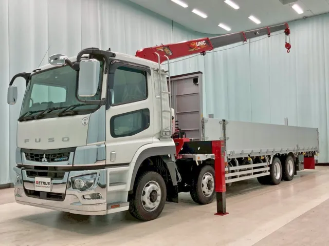 フロント周り、メッキパーツで飾っています。|三菱 スーパーグレート 2KG-FS70HZの写真1