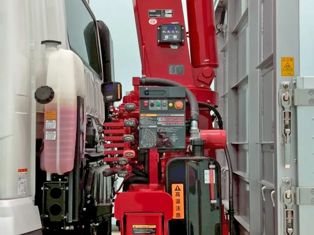 クレーンの操作レバーです。|三菱 スーパーグレート 2KG-FS70HZの写真15