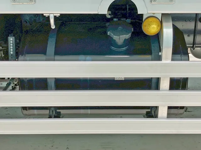 燃料タンクは200Lです。|三菱 スーパーグレート 2KG-FS70HZの写真20