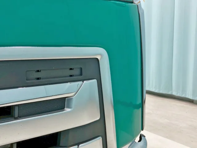 フロントパネルのカバー欠品 及び 板金の為歪みがあります。|UDトラックス クオン 2PG-CG5CEの写真26