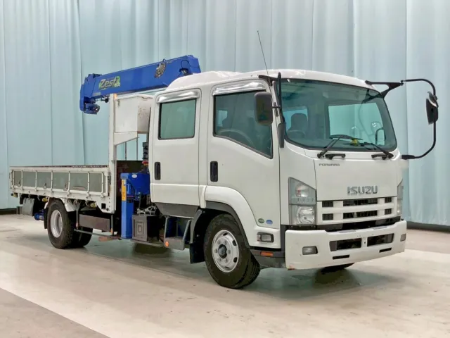 いすゞ フォワード TKG-FRR90S2(2WD)の写真2