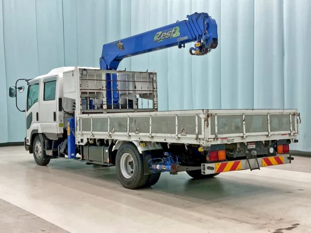 いすゞ フォワード TKG-FRR90S2(2WD)の写真3