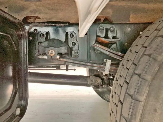 リーフサスです。|いすゞ フォワード TKG-FRR90S2(2WD)の写真5