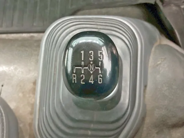 いすゞ フォワード TKG-FRR90S2(2WD)の写真43