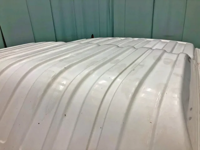 ルーフ運転席側後方にヘコミがあります。|いすゞ フォワード TKG-FRR90S2(2WD)の写真46