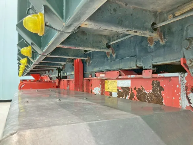 シャーシとネタの状態です。(縦ネタ・横ネタは鉄製です)|コダイラ  KDL225Cの写真6