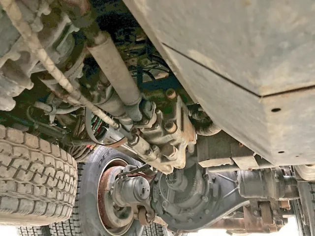 ポンプです。|いすゞ ギガ 2DG-EXZ52CKの写真13