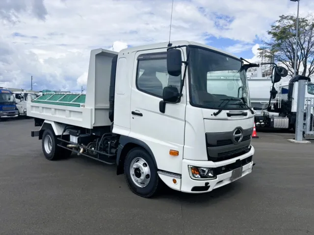 日野 レンジャー 2KG-FD2ABA(2WD)の写真2