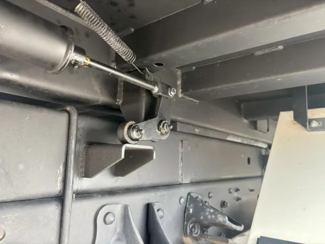 シャーシとネタの状態です。|日野 レンジャー 2KG-FD2ABA(2WD)の写真7