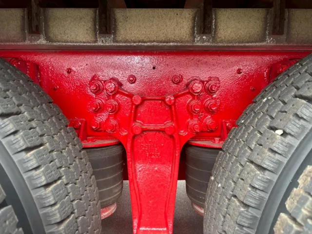 エアサスです。|いすゞ ギガ QPG-CYL77Bの写真5