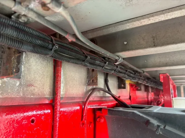 シャーシとネタの状態です。|いすゞ ギガ QPG-CYL77Bの写真7