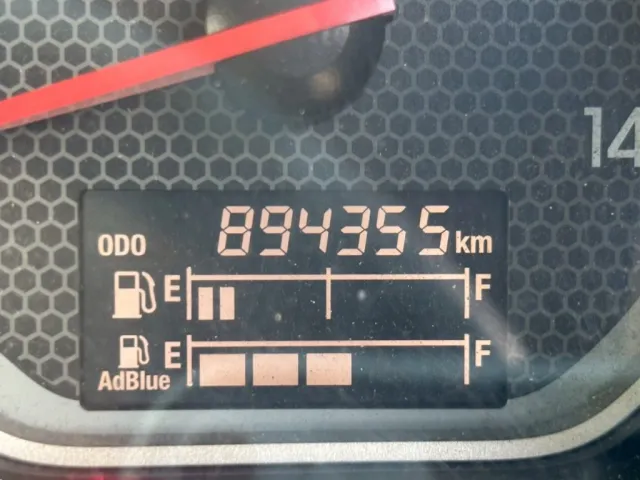 いすゞ ギガ QPG-CYL77Bの写真37