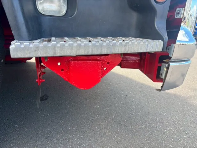 運転席側ステップカバー欠品しています。|いすゞ ギガ QPG-CYL77Bの写真42