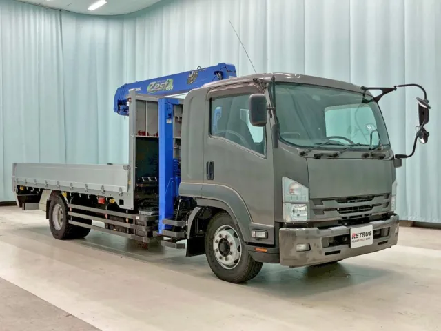 いすゞ フォワード QPG-FTR34S2の写真2