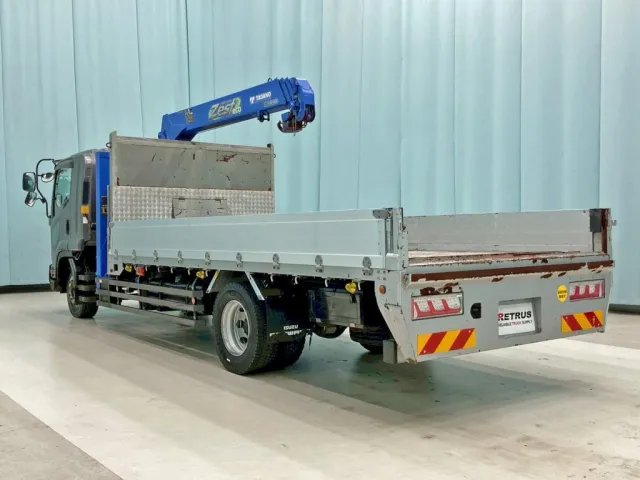 いすゞ フォワード QPG-FTR34S2の写真3