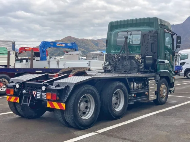 いすゞ ギガ QDG-EXZ52BJの写真4