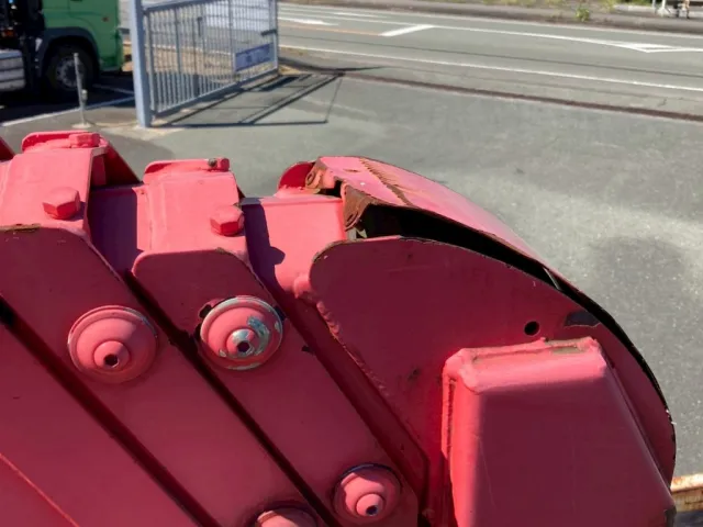 ブーム先端のカバーが外れてます|日野 レンジャー TKG-FC9JKAA(2WD)の写真17