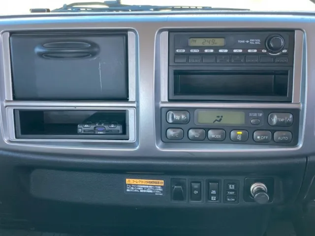 インパネ廻り|日野 レンジャー TKG-FC9JKAA(2WD)の写真22