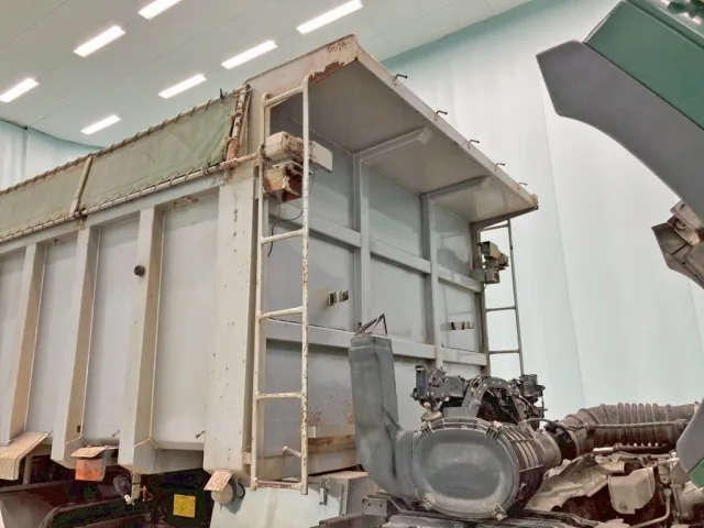 日野 プロフィア 2DG-FS1AGAの写真14