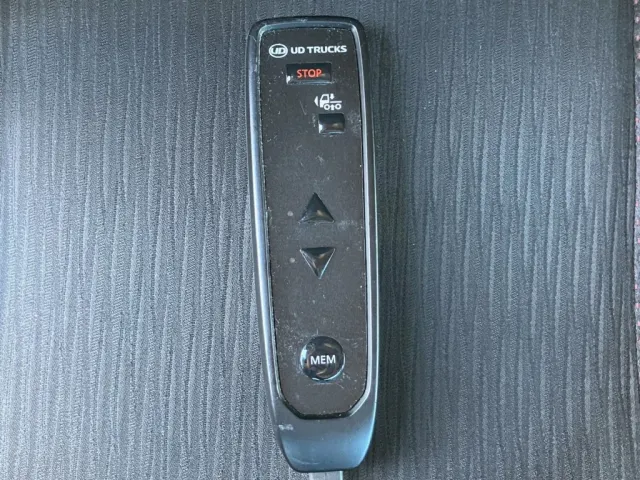エアサスのコントローラーです。|UDトラックス クオン 2PG-GK5AADの写真33