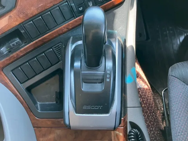 エスコットⅥです。|UDトラックス クオン 2PG-GK5AADの写真35