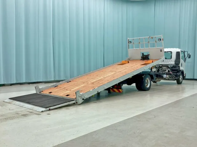 いすゞ フォワード TKG-FRR90S1(2WD)の写真4