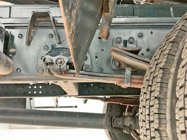 リーフサスです。|いすゞ フォワード TKG-FRR90S1(2WD)の写真5