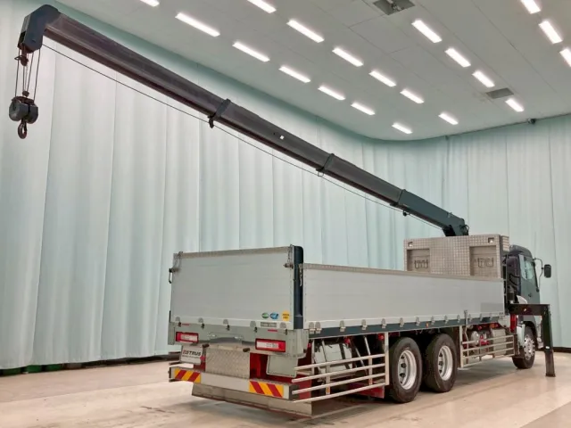 UDトラックス クオン 2PG-CD5BAの写真4