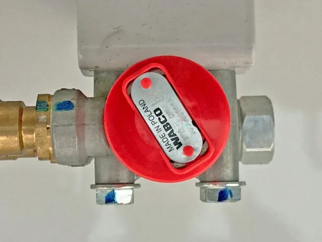 駐車ブレーキです。|トレクス  PFB34118改の写真22