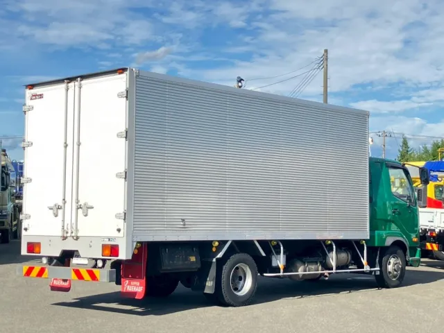 三菱 ファイター 2KG-FK62F(2WD)の写真4