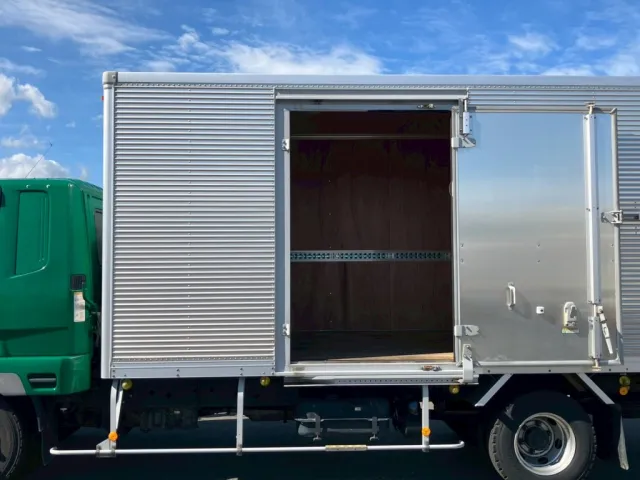 三菱 ファイター 2KG-FK62F(2WD)の写真13