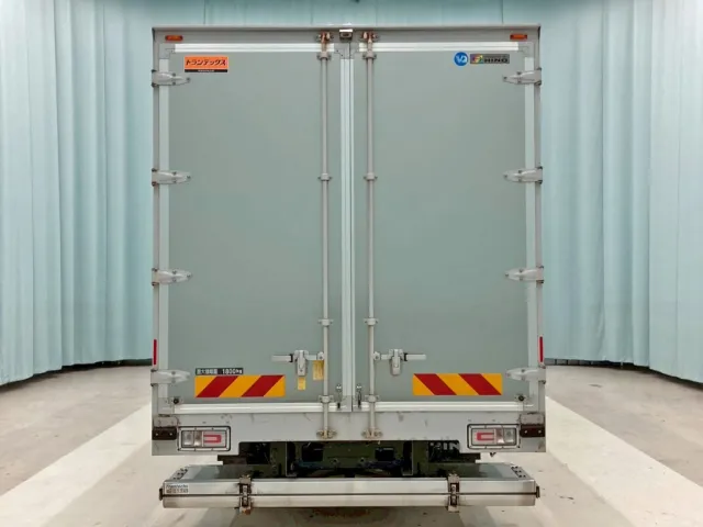 リヤ周りの状態です。|日野 レンジャー 2PG-FD2ABG(2WD)の写真9