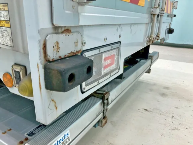 リヤレール助手席側にパッチ当てがあります。|日野 レンジャー 2PG-FD2ABG(2WD)の写真20