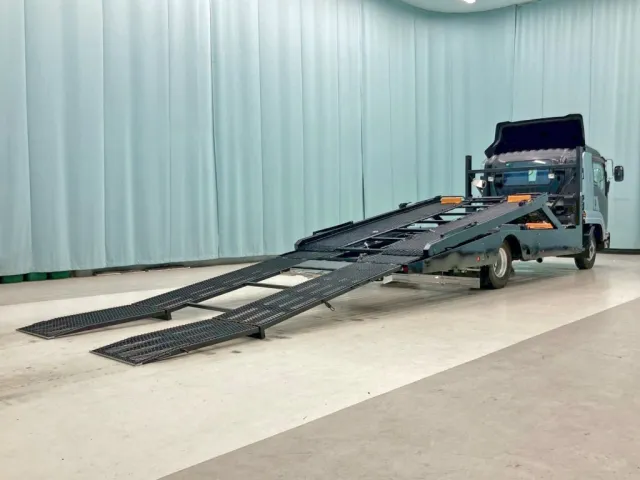 いすゞ フォワード TKG-FRR90S2(2WD)の写真5