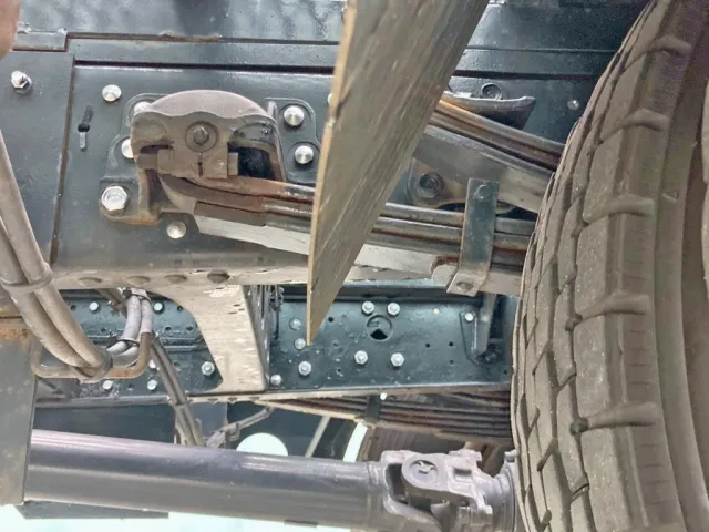 リーフサスです。|いすゞ フォワード TKG-FRR90S2(2WD)の写真6