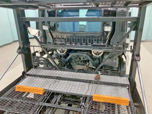 1Fフロアー先頭部分の状態です。|いすゞ フォワード TKG-FRR90S2(2WD)の写真14