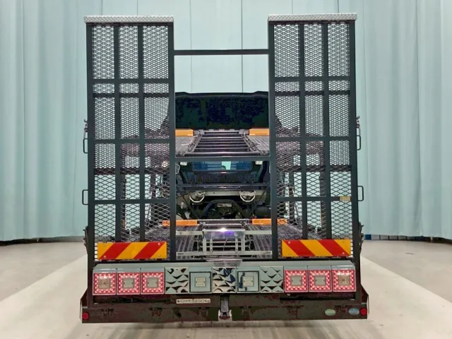 リヤ周りの状態です。|いすゞ フォワード TKG-FRR90S2(2WD)の写真19