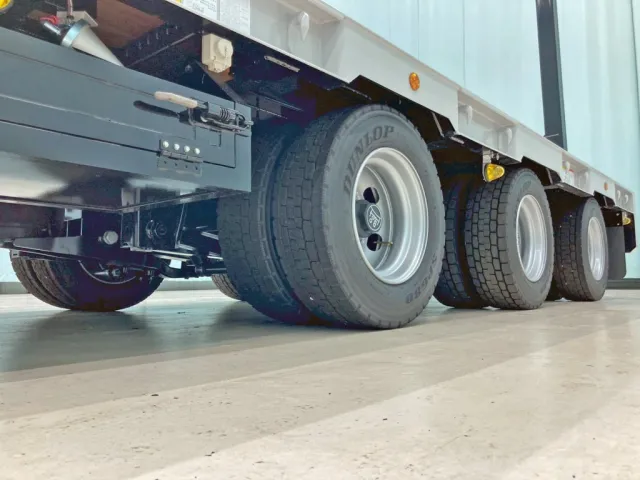 12輪です。|トレクス  PLB34114改の写真15