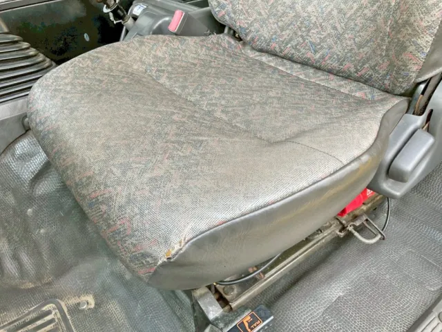 いすゞ フォワード PA-FRR34D4改(2WD)の写真8