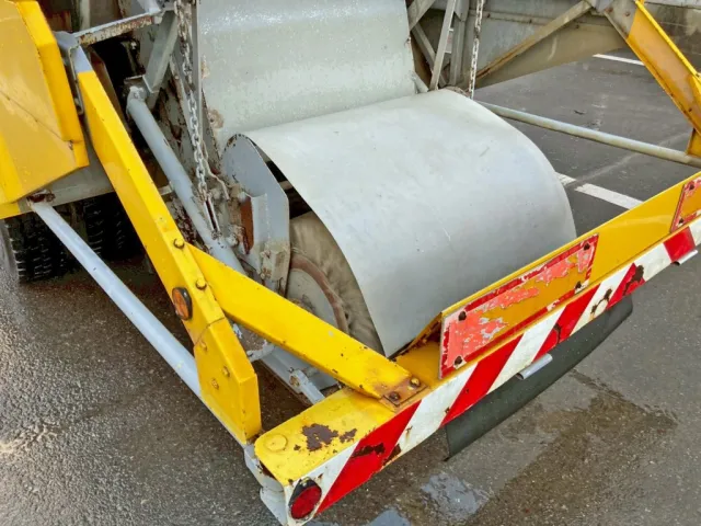 いすゞ フォワード PA-FRR34D4改(2WD)の写真25