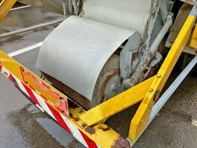 いすゞ フォワード PA-FRR34D4改(2WD)の写真26