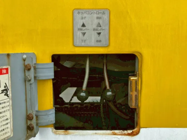 いすゞ フォワード PA-FRR34D4改(2WD)の写真37