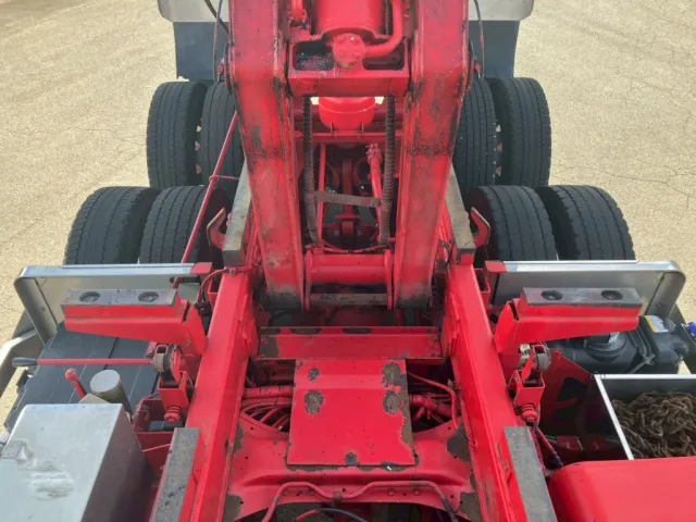 いすゞ ギガ QPG-CXZ77BTの写真16