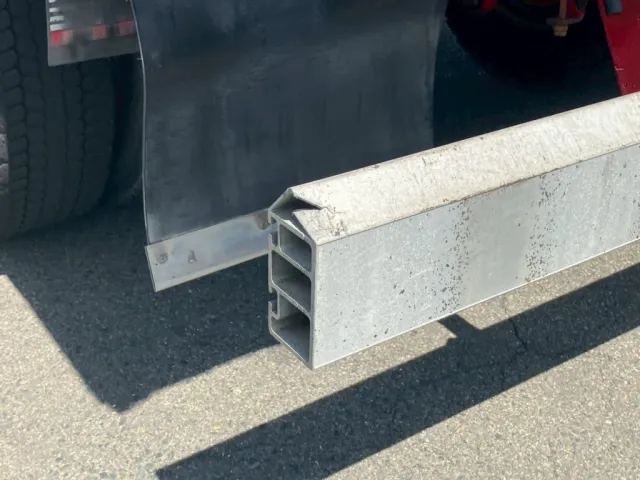 いすゞ ギガ QPG-CXZ77BTの写真45